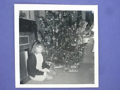 £5.88 • Buy OP158 Vintage PHOTO Original B&W 1967 Girl Next To Christmas Tree Fireplace