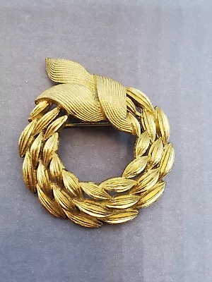 Vintage Monet Textured Gold Tone Wreath Brooch Pin 1.5 Inches • $14