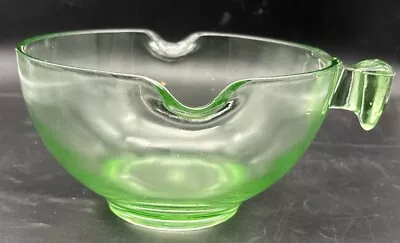 D & B Co. Uranium/Vaseline Glass Batter Mixing Bowl • $34.99