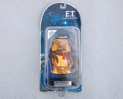 E.T. The Extra Terrestrial Limited Edition Toys R Us Exclusive Figure - Sealed • $14.50