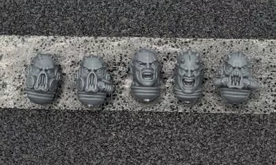 World Eaters Khorne Berzerkers Bare Head C X5 - Warhammer Part - Like New • $5.50