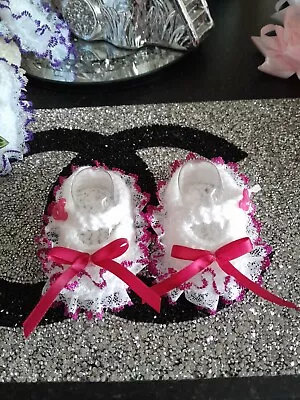 Hand Knitted Mary Jane Style Baby  Lacy Shoes  Hot Pink 0-3 Months  • £3.99