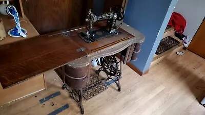 Rare PRIRZLAFF Tredle Sewing Machine Cast Iron Base  • $200