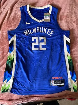 Milwaukee Bucks Khris Middleton Nike NBA Swingman Jersey City Edition XL • $55