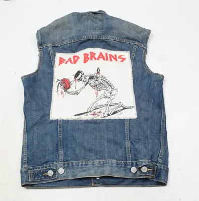 Levis Trucker Vest Mens Small Blue BAD BRAINS Punk Rock Sleeveless Denim • $49.97