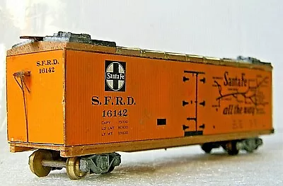 Varney Ice Reefer ~ SANTA FE REFRIGERATED ~ Rd# 16142 - Built Kit - Vintage - HO • $9.10