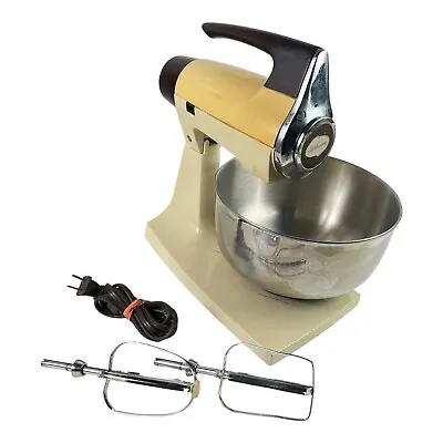 Vintage 1970s Sunbeam Mixmaster Mixer 12 Speed Electric 1-7A Bowl Attachments • $23.39