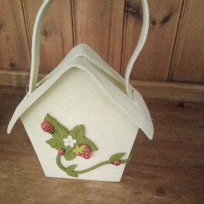 £3.50 • Buy  Easter Egg Hunt Basket, Bird Box - Felt Strawberries /ladybirds