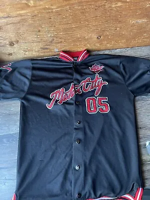 Vintage 90s FUBU  RARE City Series Motor City Jersey Size Xl Red C37 • $65.78