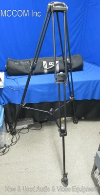 $55 • Buy Manfrotto 532ART 2 Stage Aluminum Tripod W/ 530SPRB Spreader AS IS Please Read