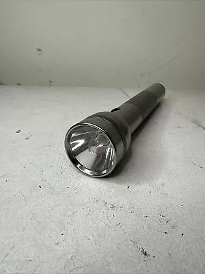 Maglite 4-Cell D *Silver* Star 4 X D Alkaline Flashlight S4D016 • $28