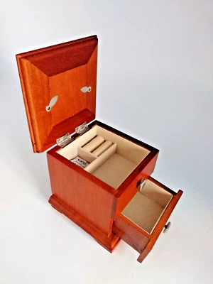 £15 • Buy MELE Musical Cube With Drawer Wooden Jewellery / Keepsake Box “Greensleeves”