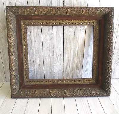 Vintage Wooden Frame Plaster/Gesso Leaves And Flowers/Velvet Inner Frame • $74.99