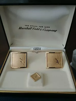 Vintage Marshall Field  Gold Tone SWANK Hand Engraved Cuff Links And Tiepin • $10