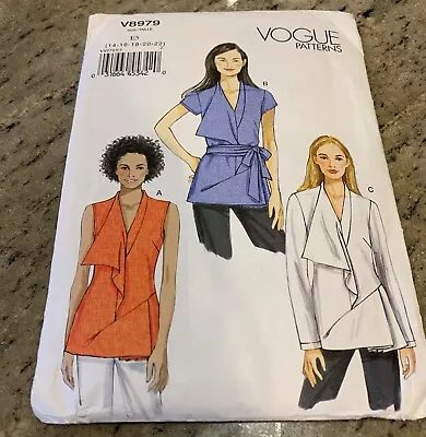 Vogue V8979 Ladies Top Pattern Sizes 14-22 • £4