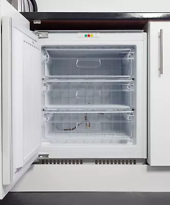 BUFZ60UB Built-under Integrated Freezer White - A Energy Rating • £159.99