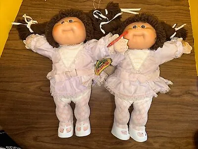 1984 Cabbage Patch Kids~I Can Hold My Crayon~Twins Brown Hair Brown Eyes • $39.99