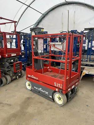 Skyjack SJ12 Scissor Lift Access Platform (GenieSkyjack JLGJCB) MEWP • £2300