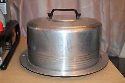 $75.90 • Buy REGAL Quality Aluminum Vintage 50's Cake Carrier Bakelite Handle Lock Rim READ