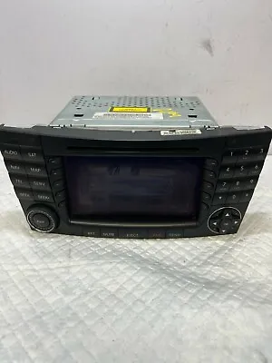 2004 MERCEDES BENZ E320 Command Head Unit Navigation Radio CD PLAYER OEM (408) • $180.99