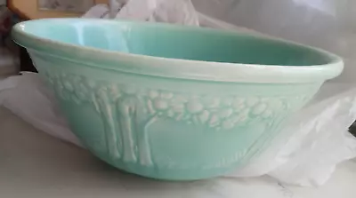 Vintage 9 1/2  Homer Laughlin Aqua Mixing Bowl • $40