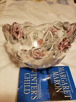 Mikasa Bella Rosa Carmen-Rose Glass Bowl Raised Pink Roses And Frosted Leaves 9” • $8