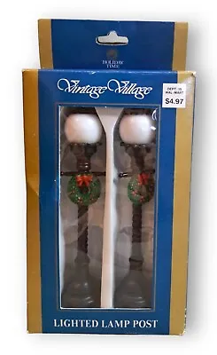 Christmas Village VINTAGE HOLIDAY TIME Lighted Lamp Post W/ Wreath • $10