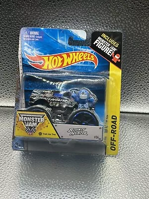 2014 Hot Wheels Monster Jam Bounty Hunter #34 Includes Track Ace Tires & Figure • $11.99