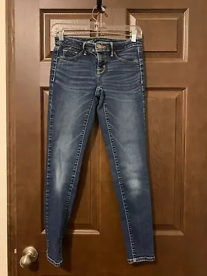 Mossimo Mid Rise Blue Jegging Womens Sz 2 Distressed Medium Blue • $16