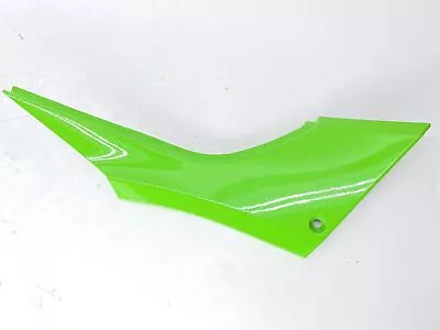 2015 Kawasaki Ninja 300 Ex300b Abs Right Front Side Seat Panel 53065-0030-777 • $49.30