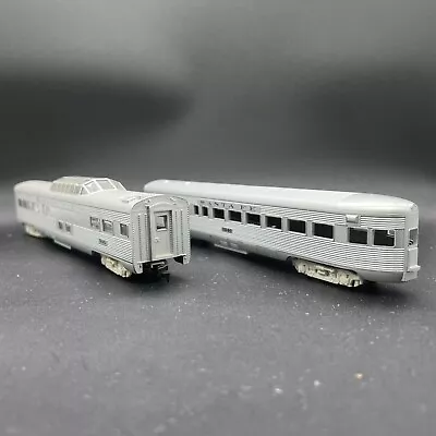 Athearn Santa Fe Observation #1831 & Vista Dome Car #1821 Semi Complete Vintage • $27.99