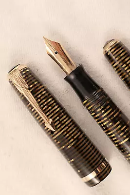 Vintage 1940 Double Jewel Golden Brown Striped Parker Vacumatic  Fountain Pen • $46