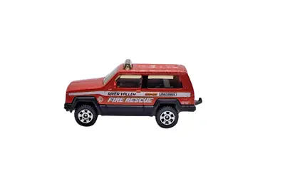 2019 Matchbox Jeep Cherokee Fire Rescue #51 Metalflake Red - Loose • $5.85
