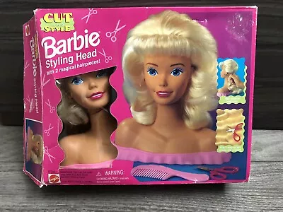 VINTAGE 1994 CUT AND STYLE BARBIE STYLING HEAD! Complete With Brush & Scissors! • $25