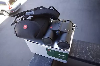 Leica Geovid R 8x42 Rangefinding Binoculars W/Box & Case • $1349