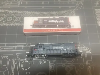 Vintage Southern Pacific Locomotive Miniature • $7