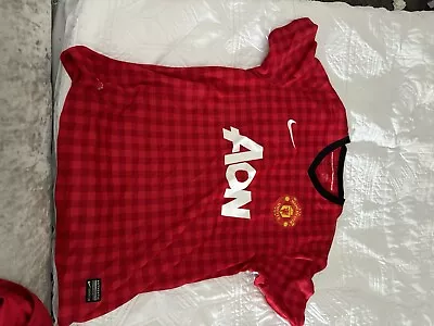 Manchester United 2012/13 Home Kit • £30