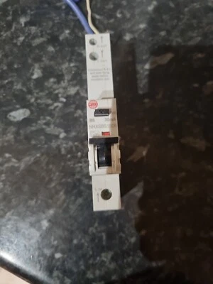 £7 • Buy WYLEX 6 AMP CURVE B 6kA 30mA RCBO TYPE A NHXSBS1B32