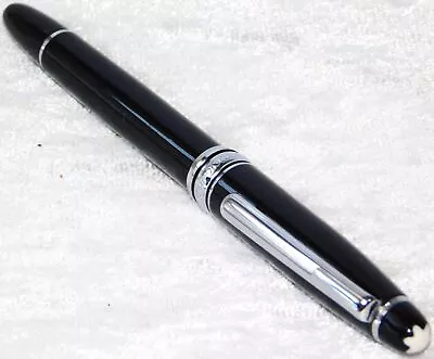 Vintage Montblanc MEISTERSTÜCK Germany Black Silver Fountain Pen • $102.50