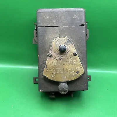 Vintage Antique R C WELLS Master Vibrator Wooden Spark Plug Ignition Coil W-Key • $275