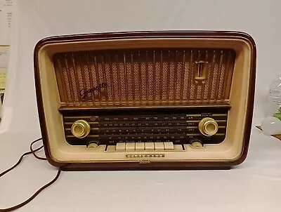 Vintage Telefunken Gavotte 5253W Tube Radio West Germany • $45