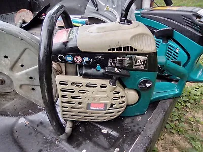 Makita DPC7311 73cc Gas-Powered Handheld 14  Cut-Off Saw With Blade • $465