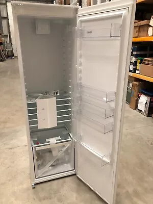 Zanussi Zrdn18fs1 1772mm High Integrated Fridge - E2147 • £749