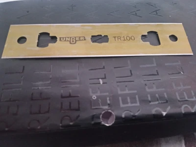 £9 • Buy Unger TR 100 Safety Scraper Blades 100mm X23