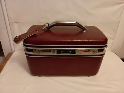 Vintage Samsonite Train Case With Cosmetic  Tray. Dark Red Burgundy  • $54.99