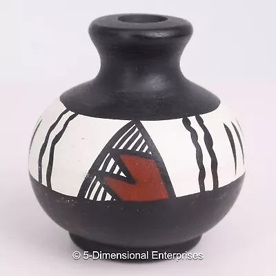 Vintage Miniature 1 3/4  Navajo Pottery Jar / Pot SIGNED Marita Navajo AZ • $9.99