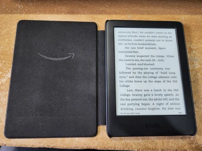 $29 • Buy Kindle E-Reader 10th Gen 8GB Wi-Fi Waterproof E-Book Reader *WITH BONUS CASE*