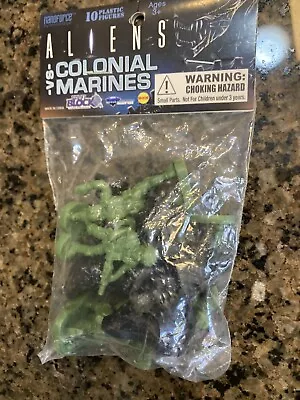 Aliens Vs. Colonial Marines  10ct Plastic Figures 2016 Nanoforce Nerd Block • $15