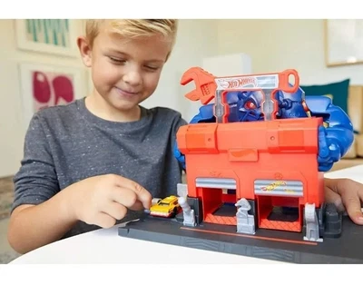 $20 • Buy Hot Wheels Creature Attack Playsets, Gorilla Garage, Multicolor