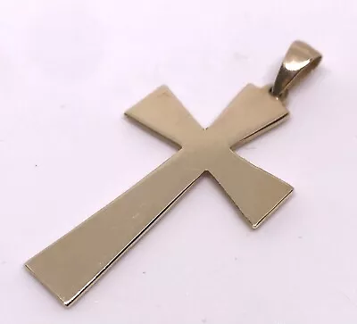 9ct GOLD CROSS 375 CRUSADER PLAIN GOOD SIZE / CONDITION • £129